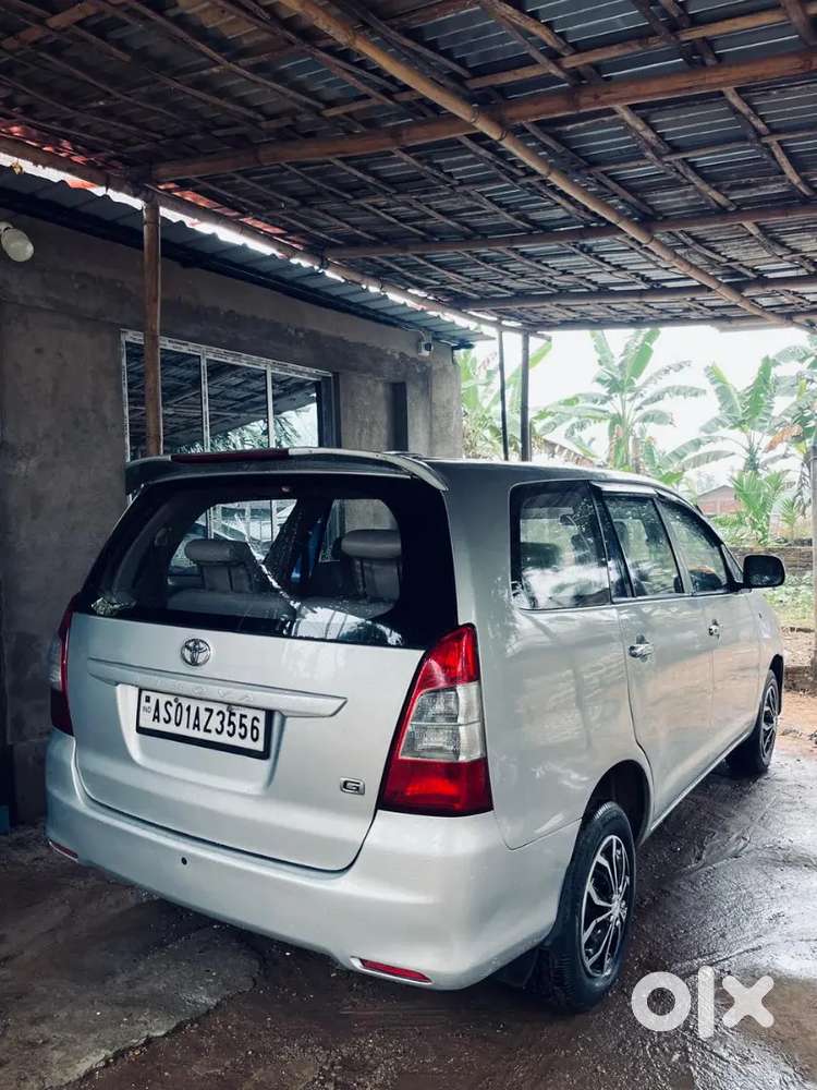 Toyota Innova 2012 Diesel Well Maintained