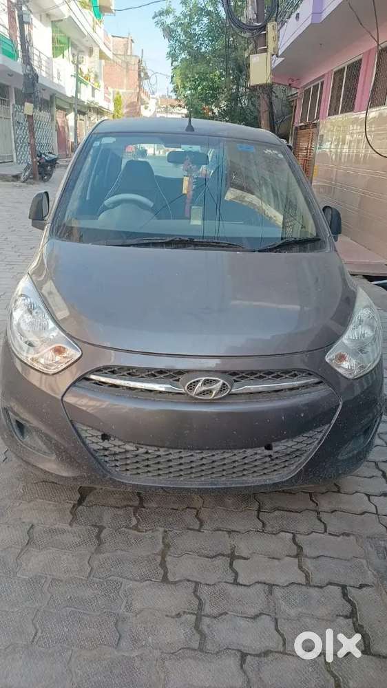 Hyundai I10 2015 Petrol 86360 Km Driven