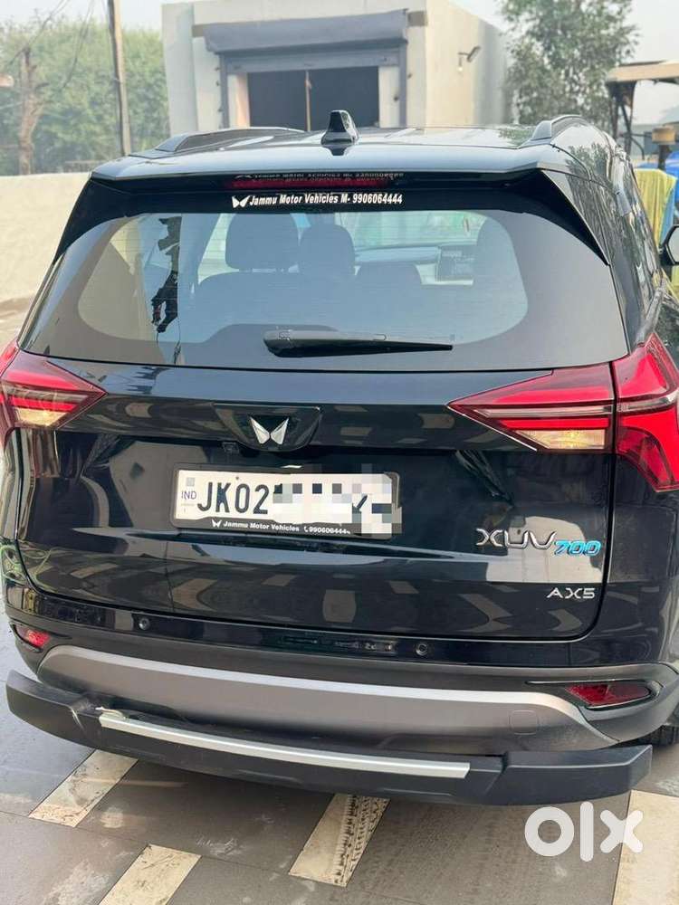 Mahindra Xuv700 2024 Petrol 10000 Km Driven