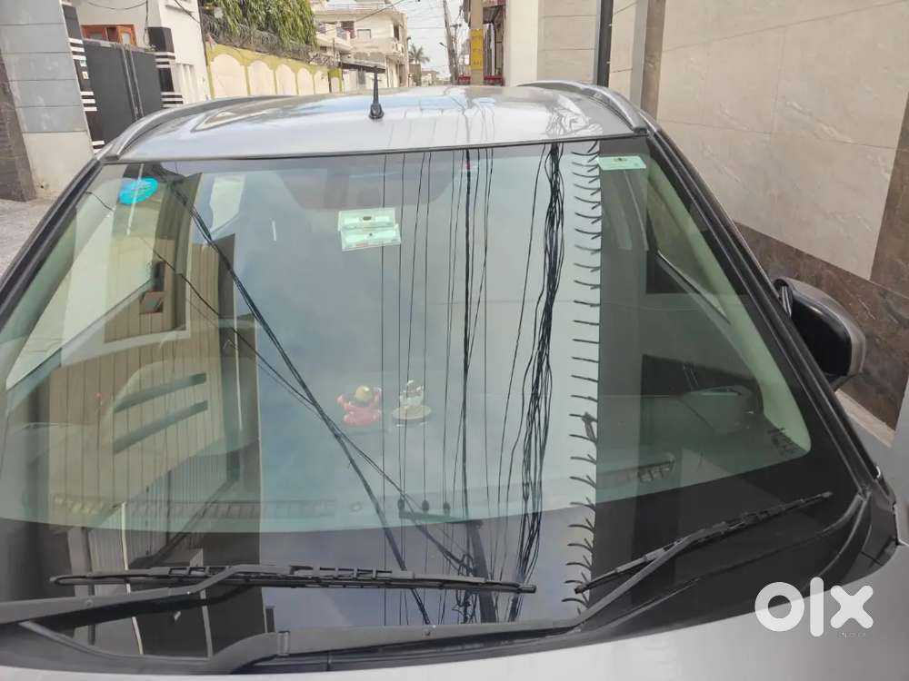 Maruti Suzuki Brezza 2017