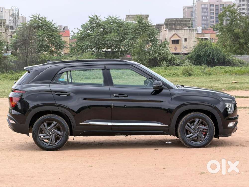 Hyundai Creta 1.5 S Plus Knight Diesel Dual Tone, 2023, Diesel