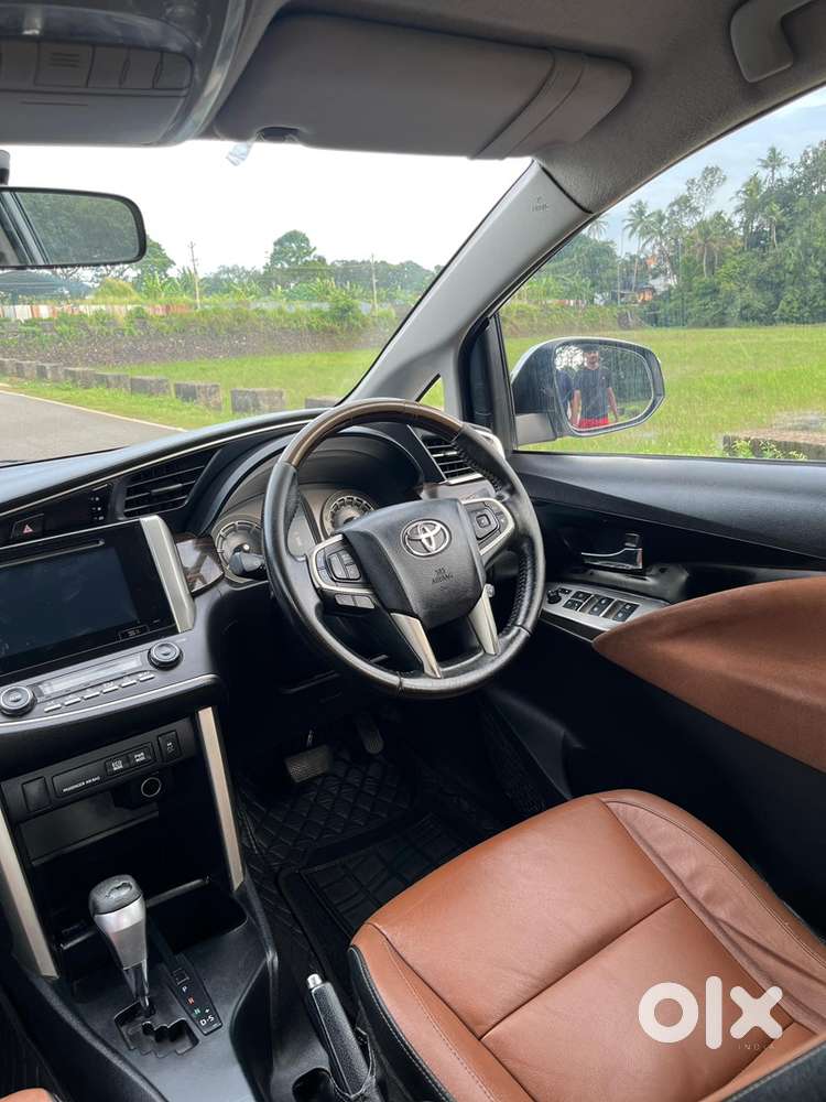 Toyota Innova Crysta 2016 December Diesel Automatic