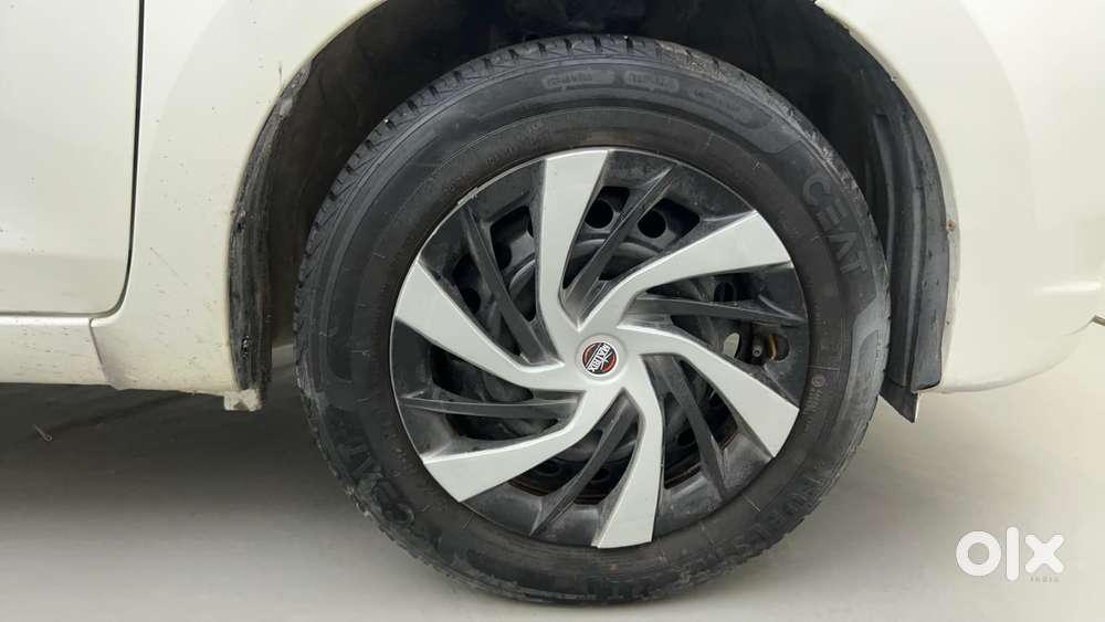 Maruti Suzuki Celerio 1.0 Zxi Amt, 2016, Petrol