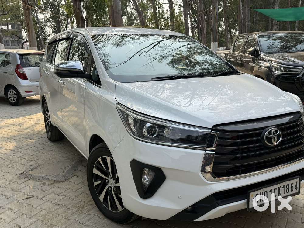 Toyota Innova Crysta Zx 2.4 Diesel 7 Seater, 2022, Diesel