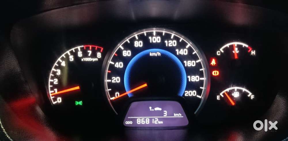 Hyundai Grand I10 Sportz, 2017, Petrol
