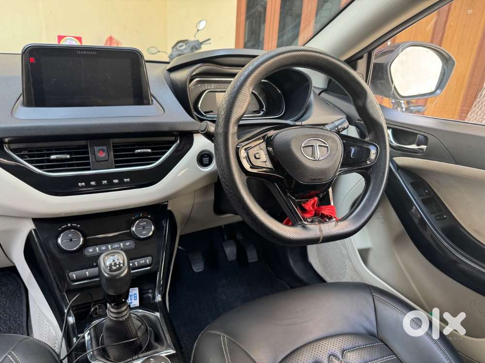 Tata Nexon 2022 Petrol 24800 Km Driven