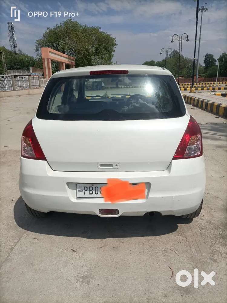 Good Condition Car Vxi Patrol