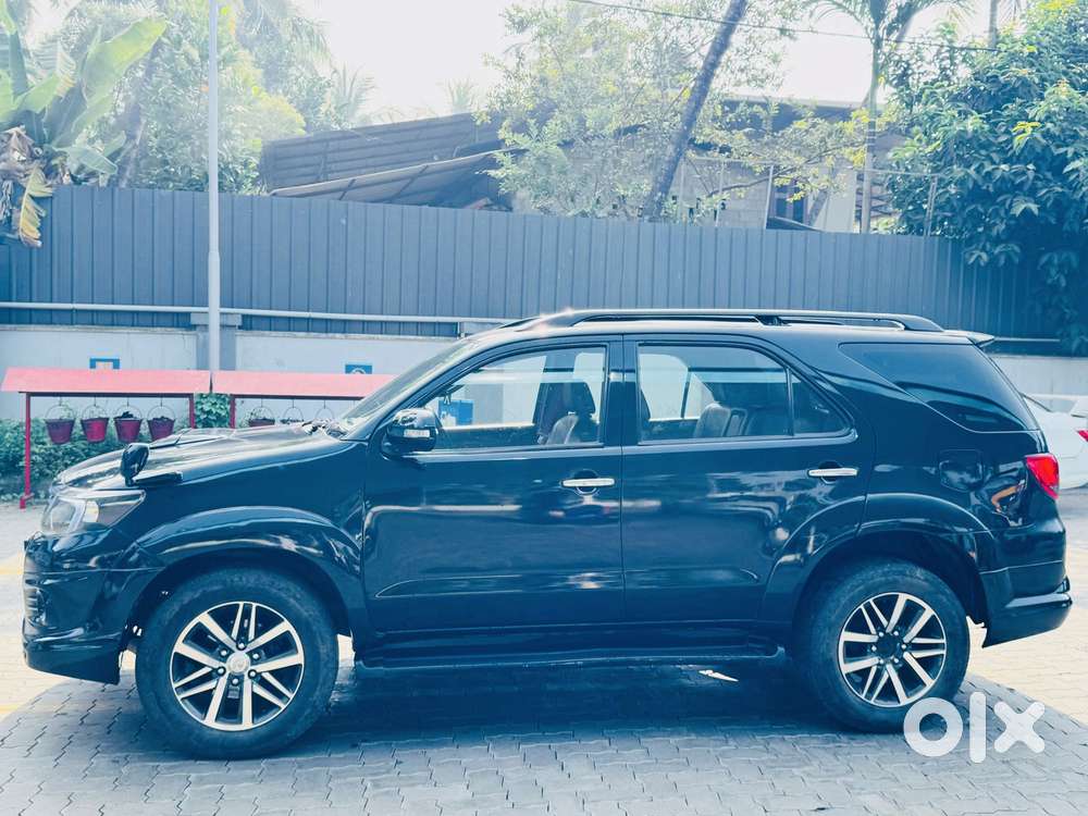 Toyota Fortuner 3.0 4x4 Manual, 2010, Diesel
