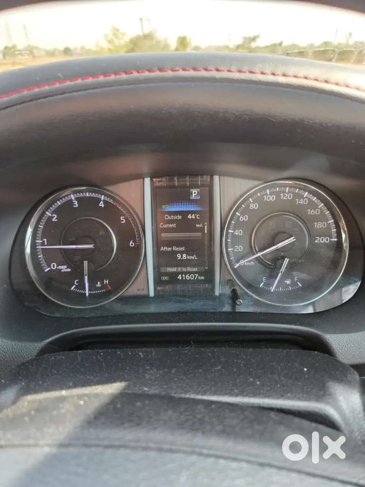 Toyota Fortuner Legender 2023 Diesel