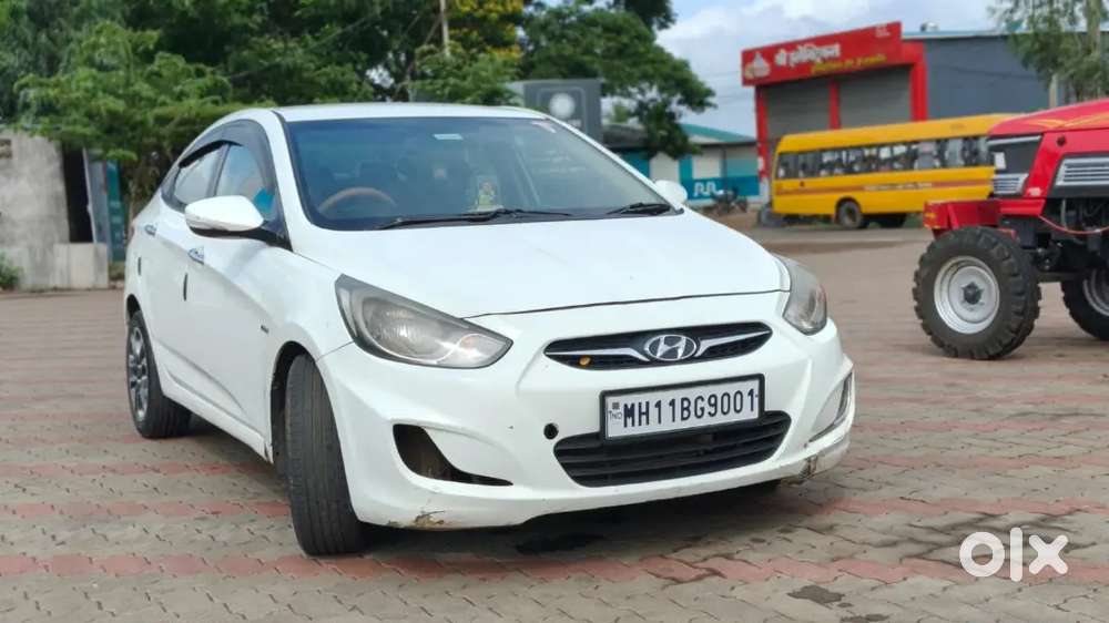 Hyundai Verna 2012