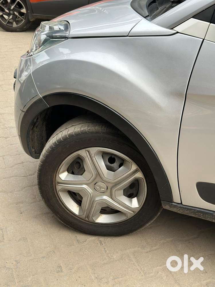 Tata Nexon 1.2 Revotron Xm, 2018, Petrol