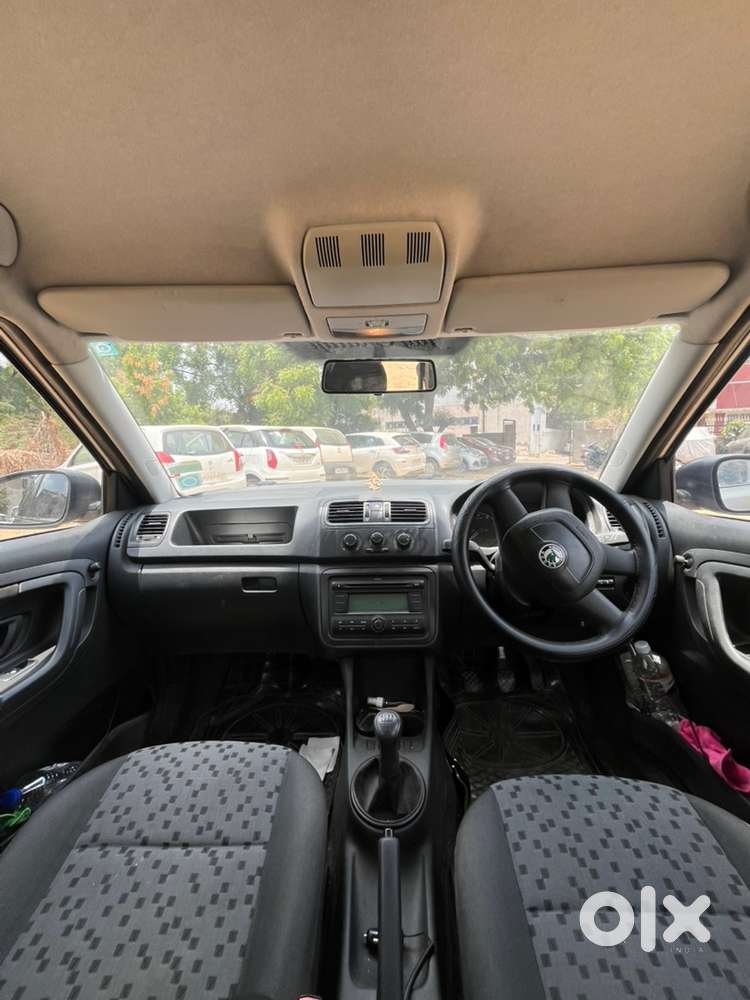 Skoda Fabia Petrol Manual 2010