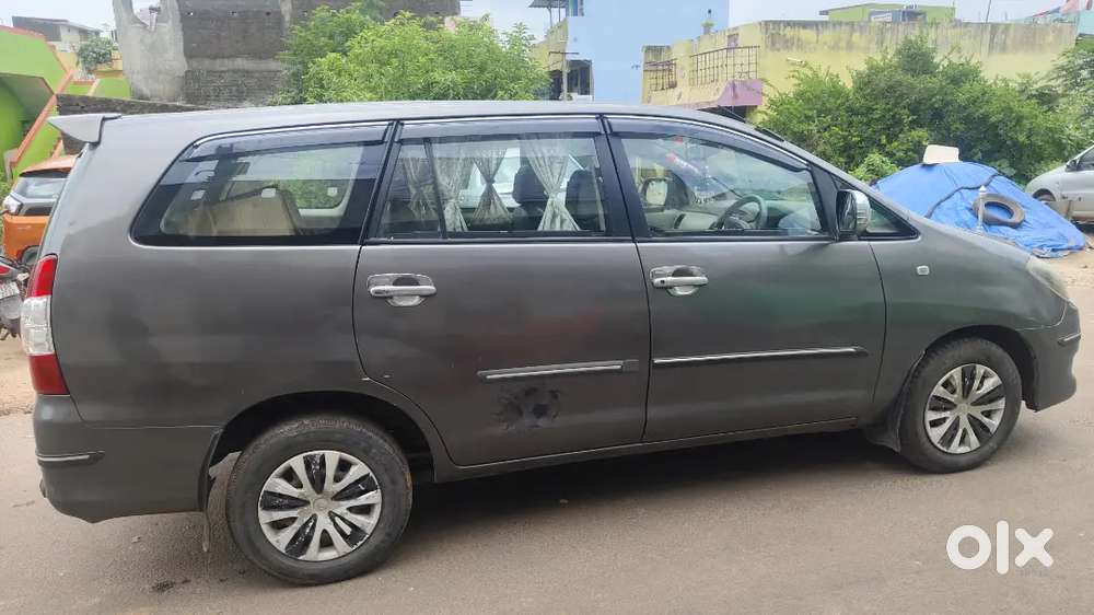 Toyota Innova 2.5 Gx 2010