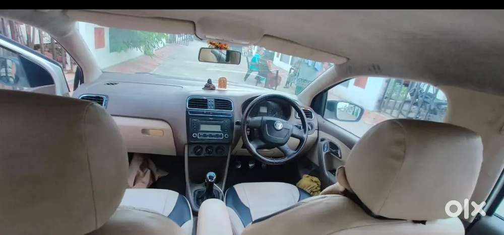 Skoda Rapid 1.6 Active 2013