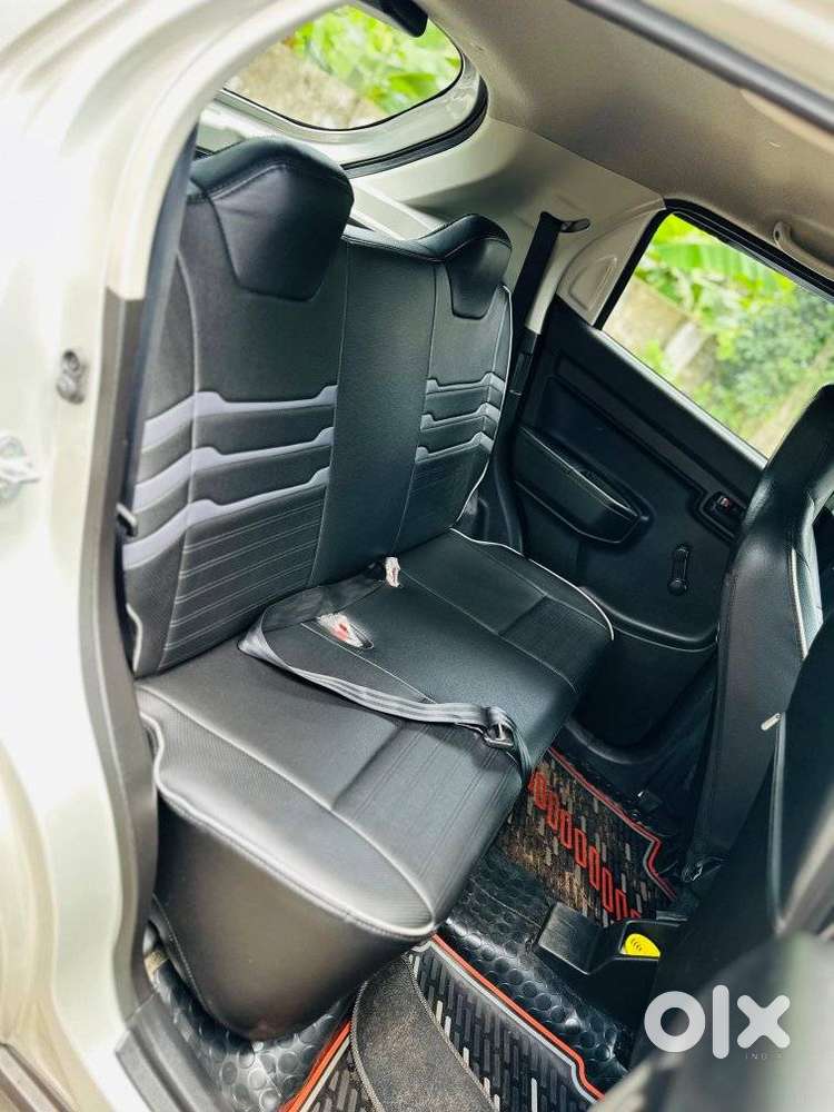 Maruti Suzuki S-presso Vxi Plus, 2022, Petrol