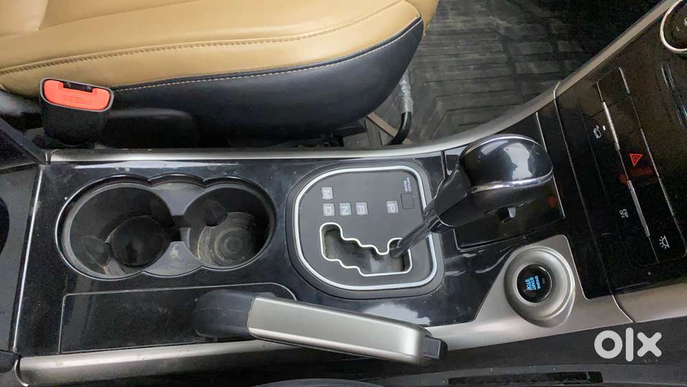 Mahindra Xuv500 W11 At, 2019, Diesel