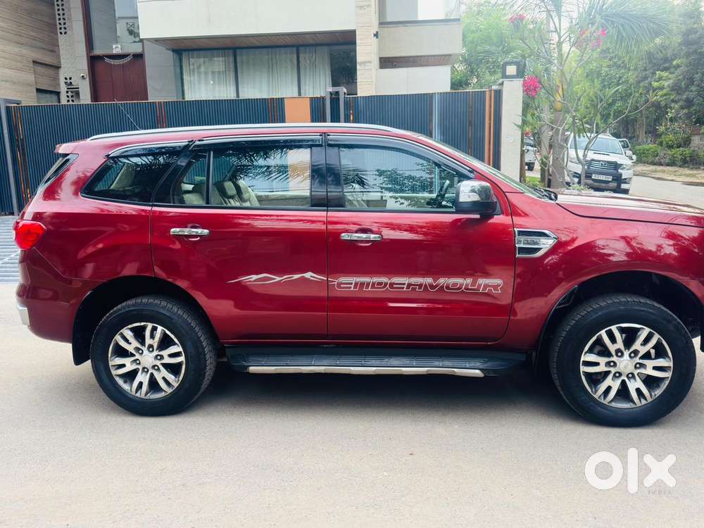 Ford Endeavour 3.2 Titanium 4x4 At, 2016, Diesel