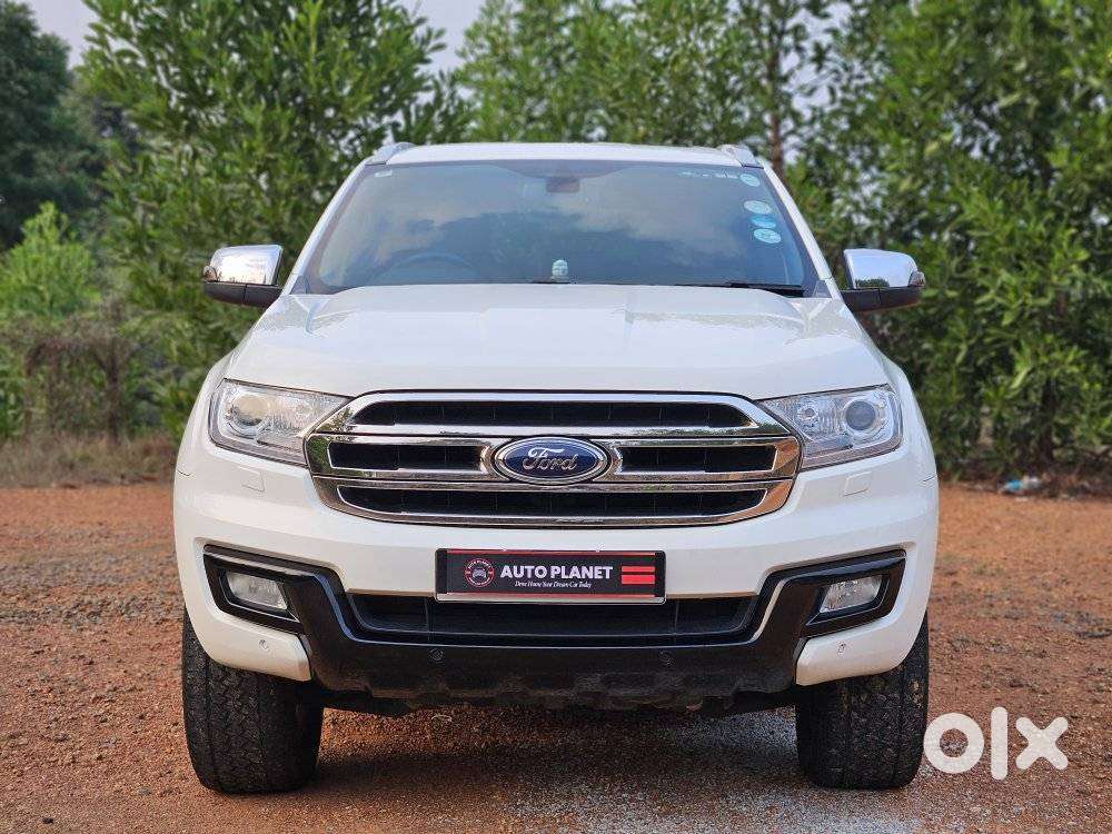 Ford Endeavour 3.2 Titanium At 4x4, 2016, Diesel