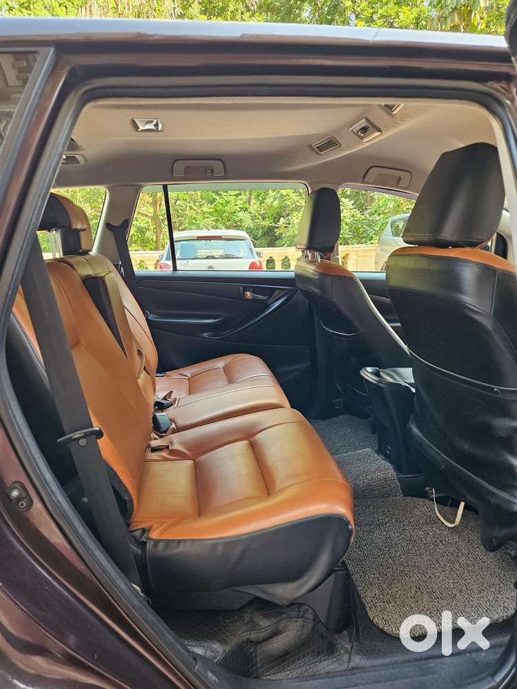 Toyota Innova Crysta 2.4 G Mt, 2018, Diesel