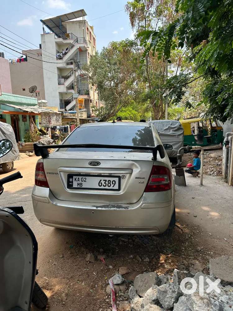 Ford Fiesta Zxi Topend Varient