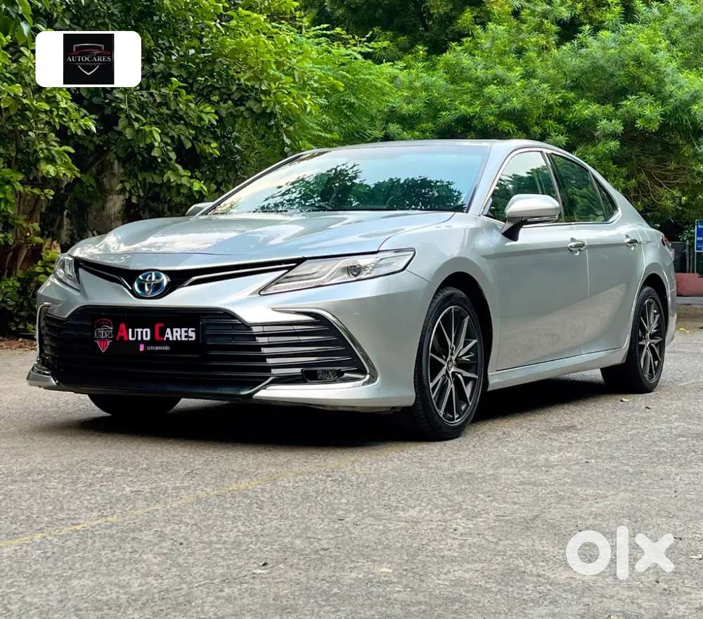 Toyota Camry Hybrid, 2022, Petrol
