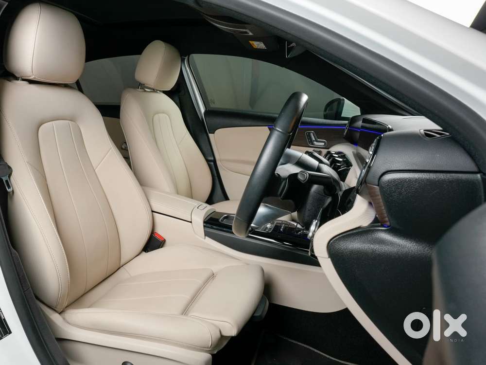 Mercedes-benz A-class Limousine 200, 2024, Petrol