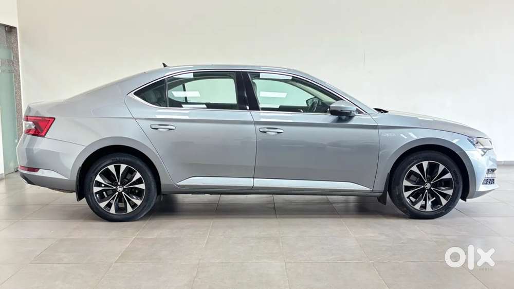 Skoda Superb 2.0 L&k Tsi At, 2021, Petrol