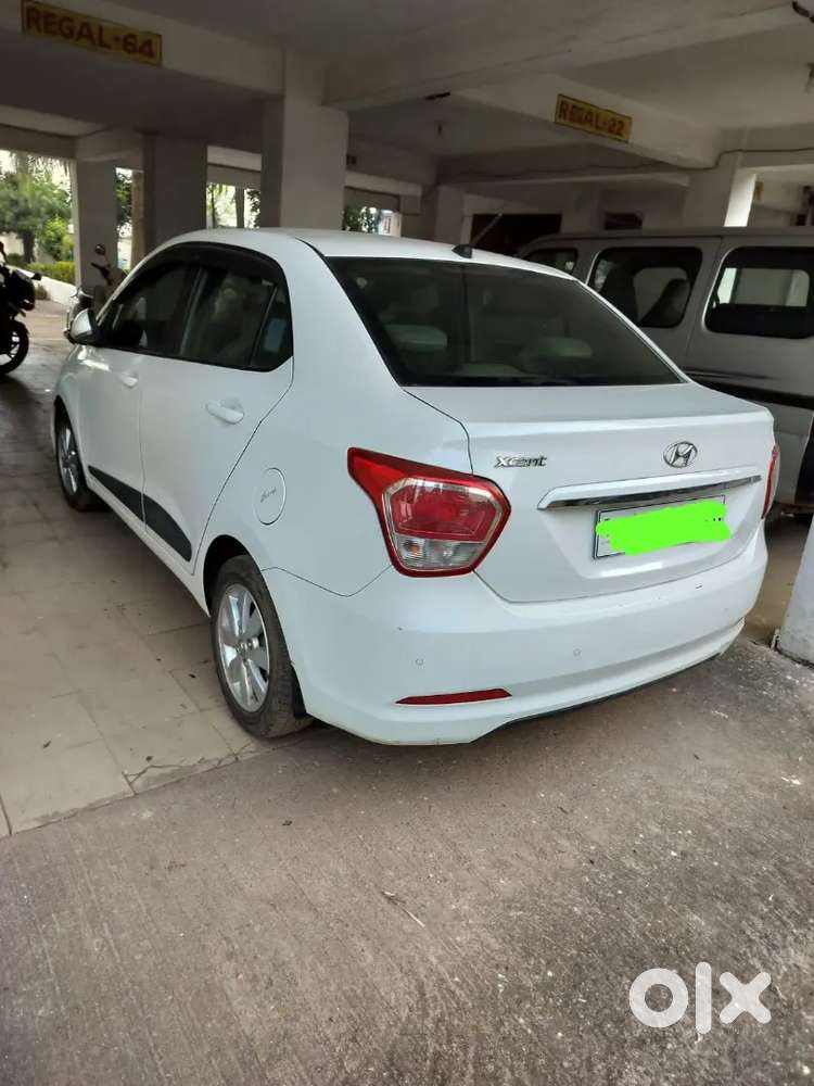 Hyundai Xcent 2015 Petrol Manual