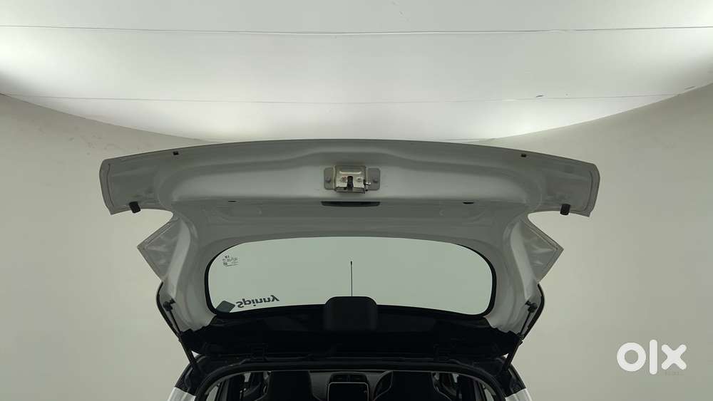 Renault Kwid 1.0 Climber (o) Dual Tone, 2023, Petrol