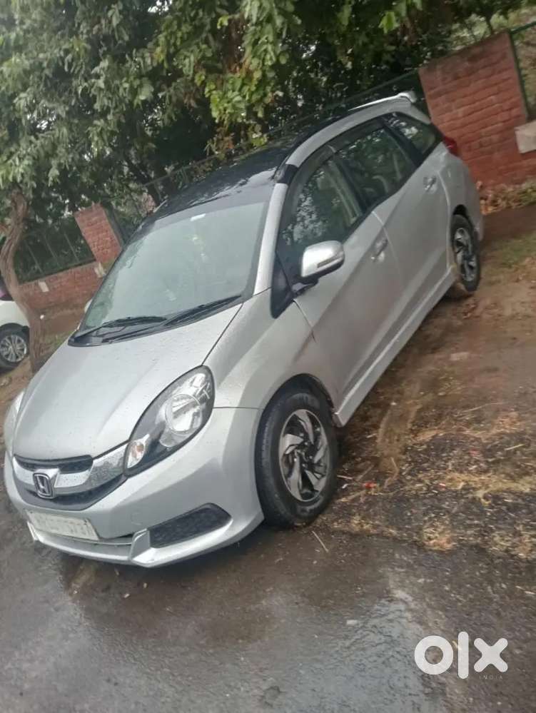 Honda Mobilo 2014 Well Maintained