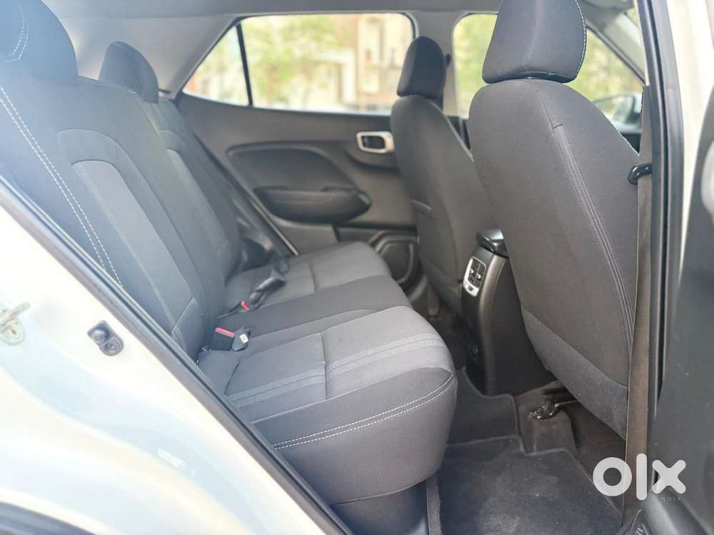 Hyundai Venue S 1.2 Petrol, 2020, Petrol