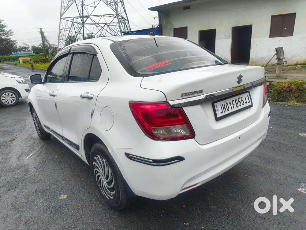 Maruti Suzuki Dzire 1.2 Vxi, 2023, Petrol