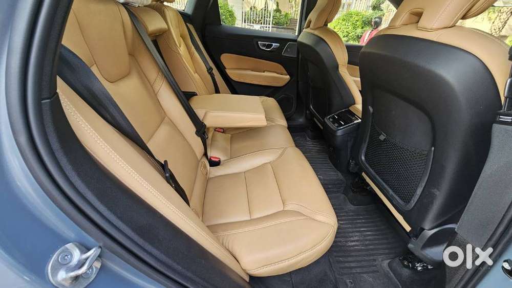 Volvo Xc60 Inscription D5, 2023, Petrol