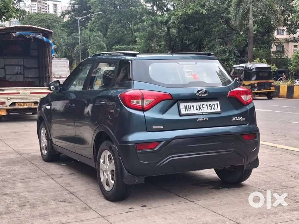 Mahindra Xuv300 1.2 W6 Amt Petrol, 2022, Petrol