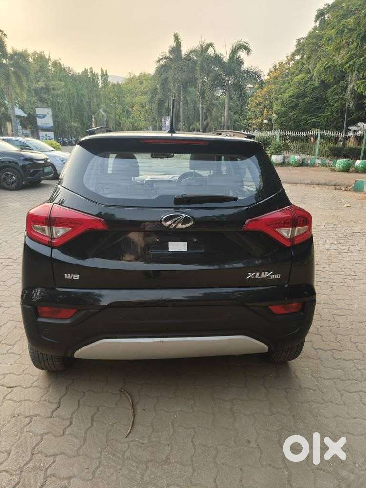 Mahindra Xuv300 W8 Option Dual Tone Diesel, 2021, Diesel