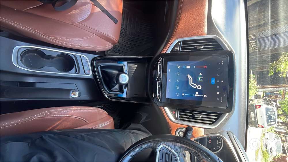 Mg Hector Plus 2021 Diesel 33751 Km Driven