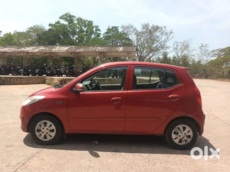 Hyundai I10 Sportz, 2011, Petrol