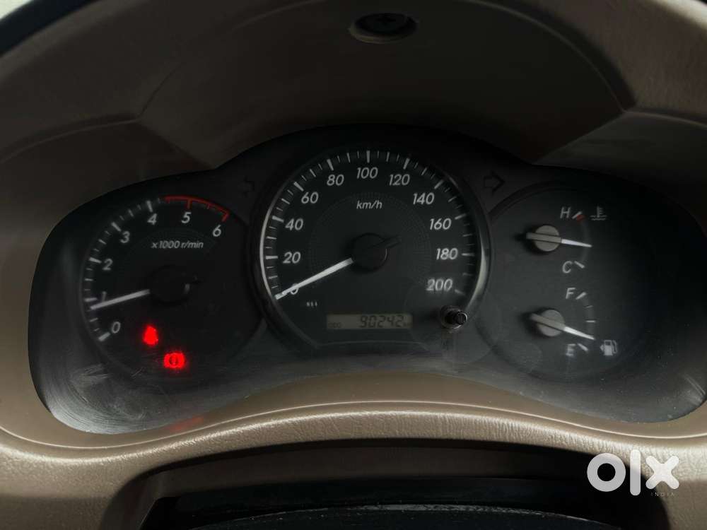 Toyota Innova 2.5 G (diesel) 7 Seater, 2015, Diesel