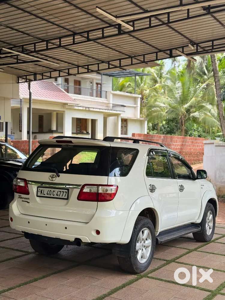 Toyota Fortuner Diesel 2010