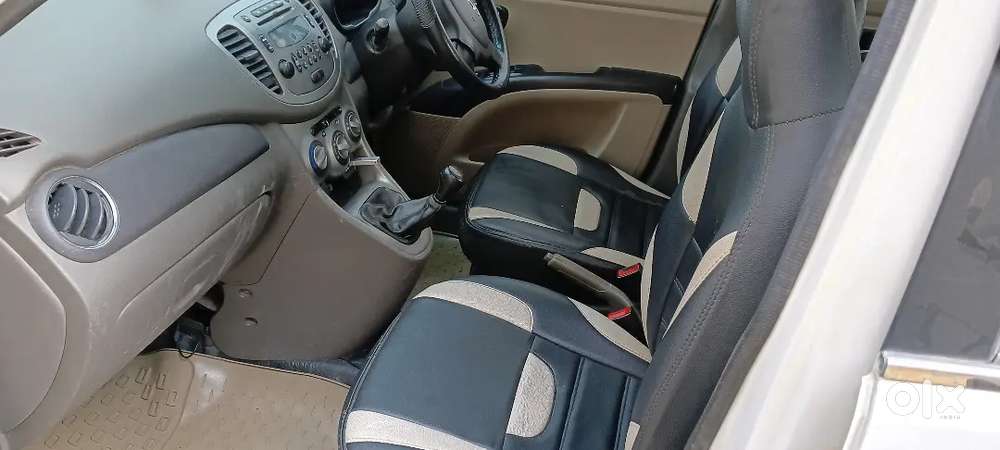 Hyundai I10 Sportz 2015 Car