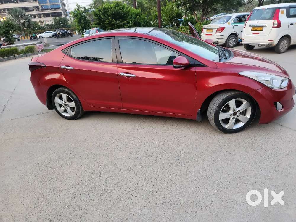 Hyundai Elantra 2012 Diesel 111000 Km Driven