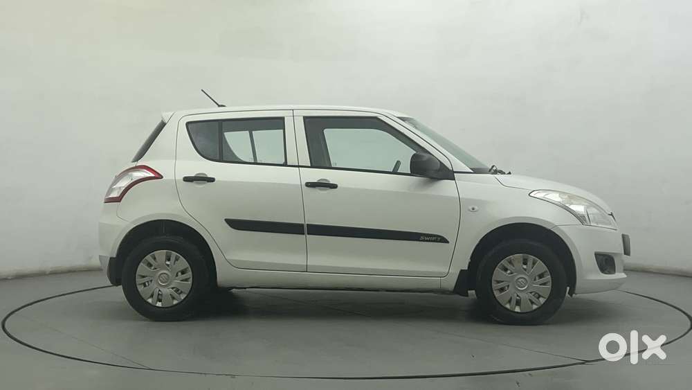 Maruti Suzuki Swift Lxi 2018, 2014, Petrol