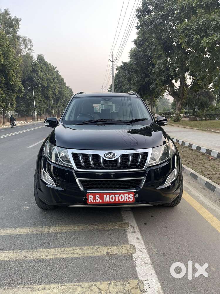 Mahindra Xuv500 2.2 W10, 2015, Diesel