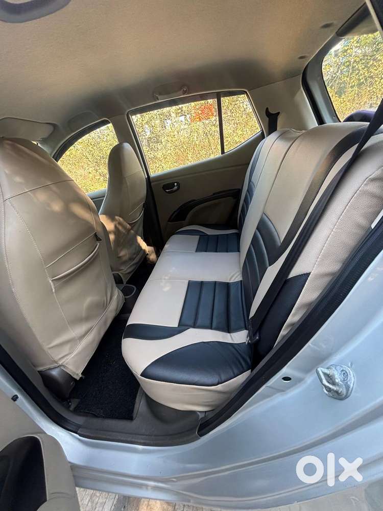 Hyundai I10 Sportz, 2016, Petrol