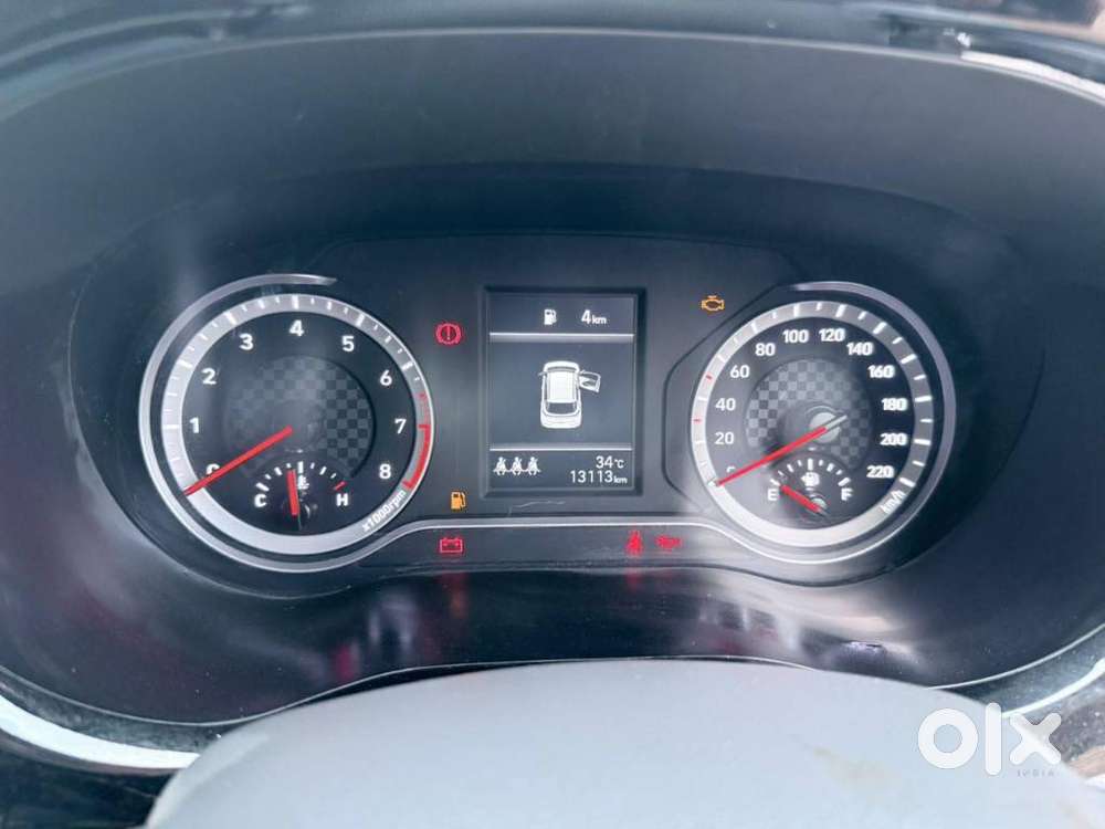Hyundai Grand I10 Nios Sportz Petrol, 2025