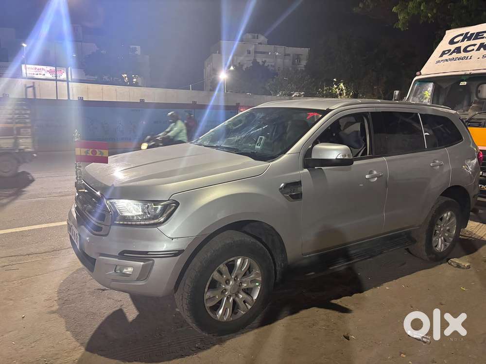 Ford Endeavour 2.2 Trend At 4x2, 2016, Diesel