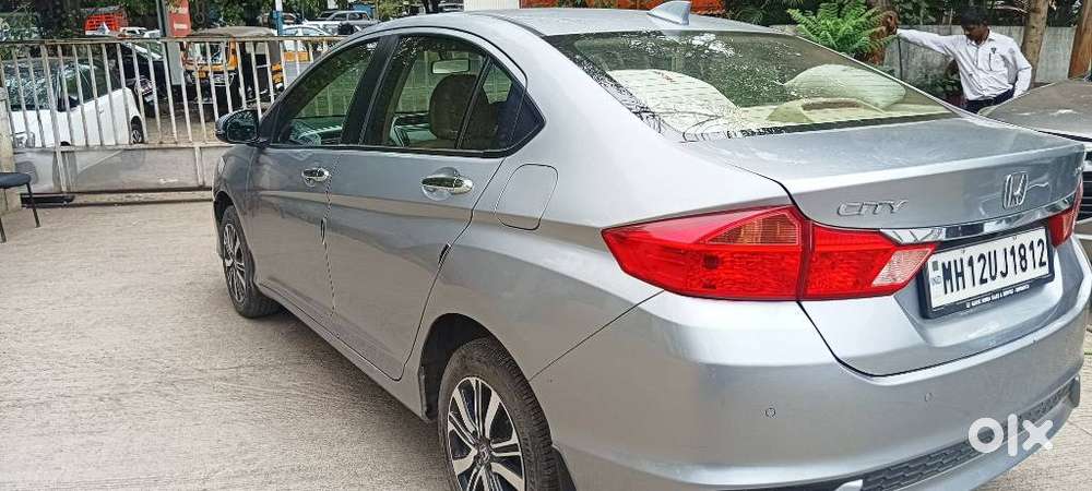 Honda City V Mt Exclusive, 2022, Petrol