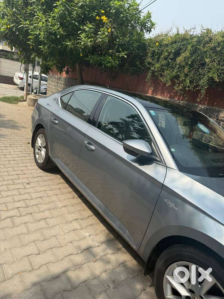 Skoda Superb 2020 Petrol