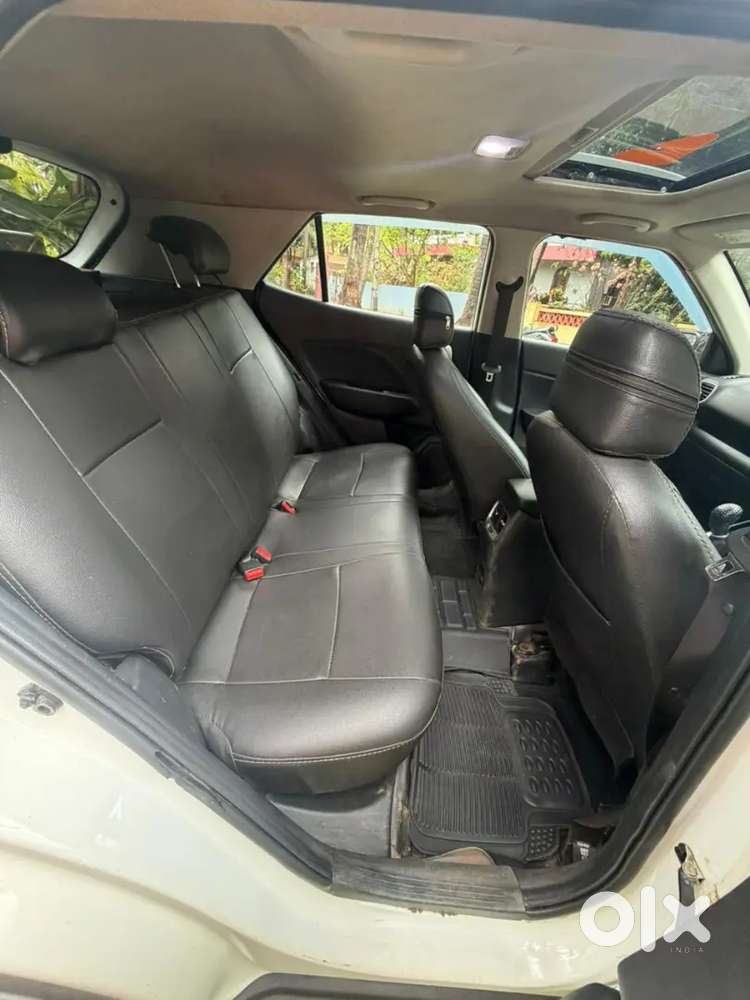Hyundai Venue 2020 Petrol Well Maintained
