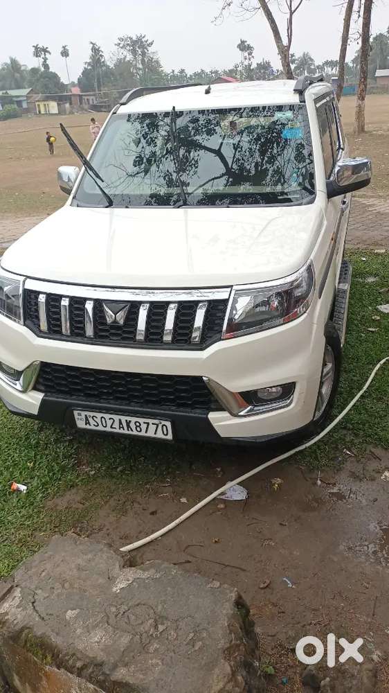 Mahindra Bolero Neo 10(r) Diesel 130000 Km Driven